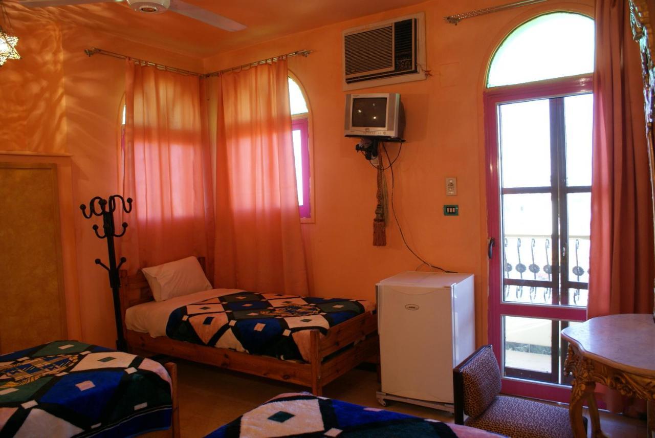 Ramsess Hostel الأقصر الغرفة الصورة